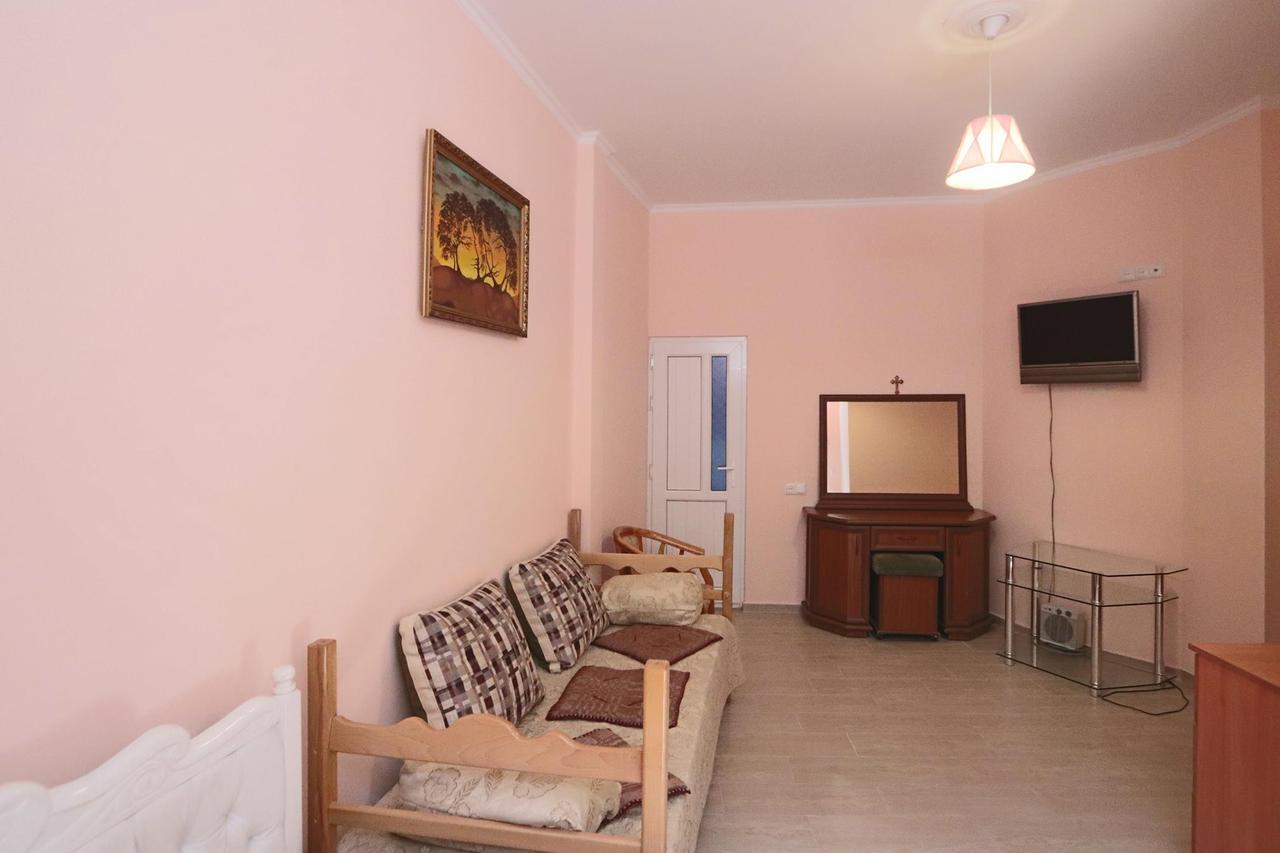 Garnim Guest House Erivan Dış mekan fotoğraf