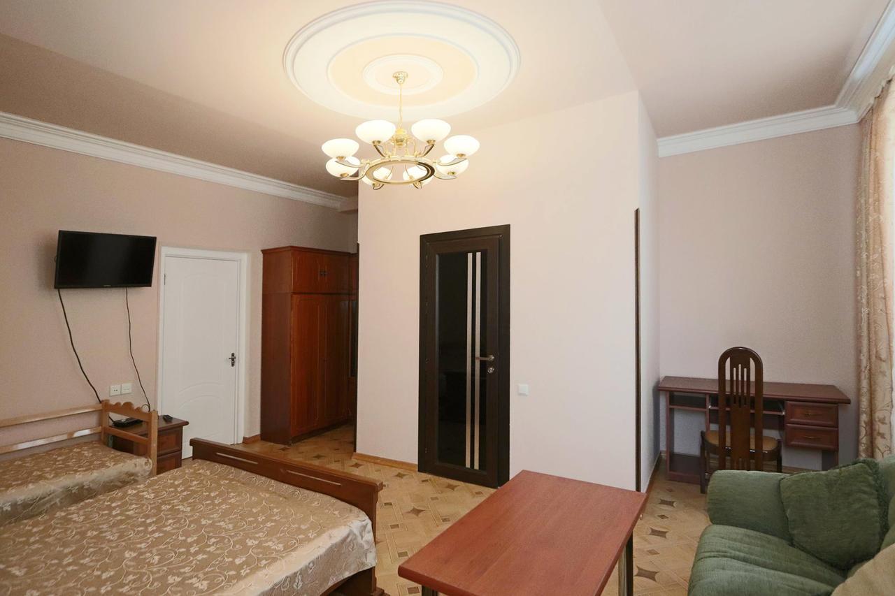 Garnim Guest House Erivan Dış mekan fotoğraf